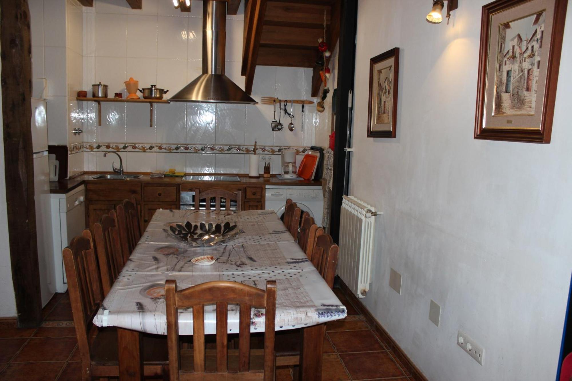 La Chimenea De Soria I Y I I Pensionat Espeja de San Marcelino Exteriör bild